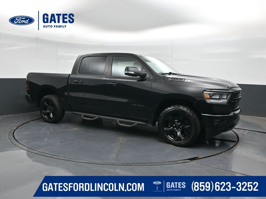 2019 RAM 1500 Big Horn/Lone Star in Diamond Black Crystal Pearlcoat — front three-quarter view