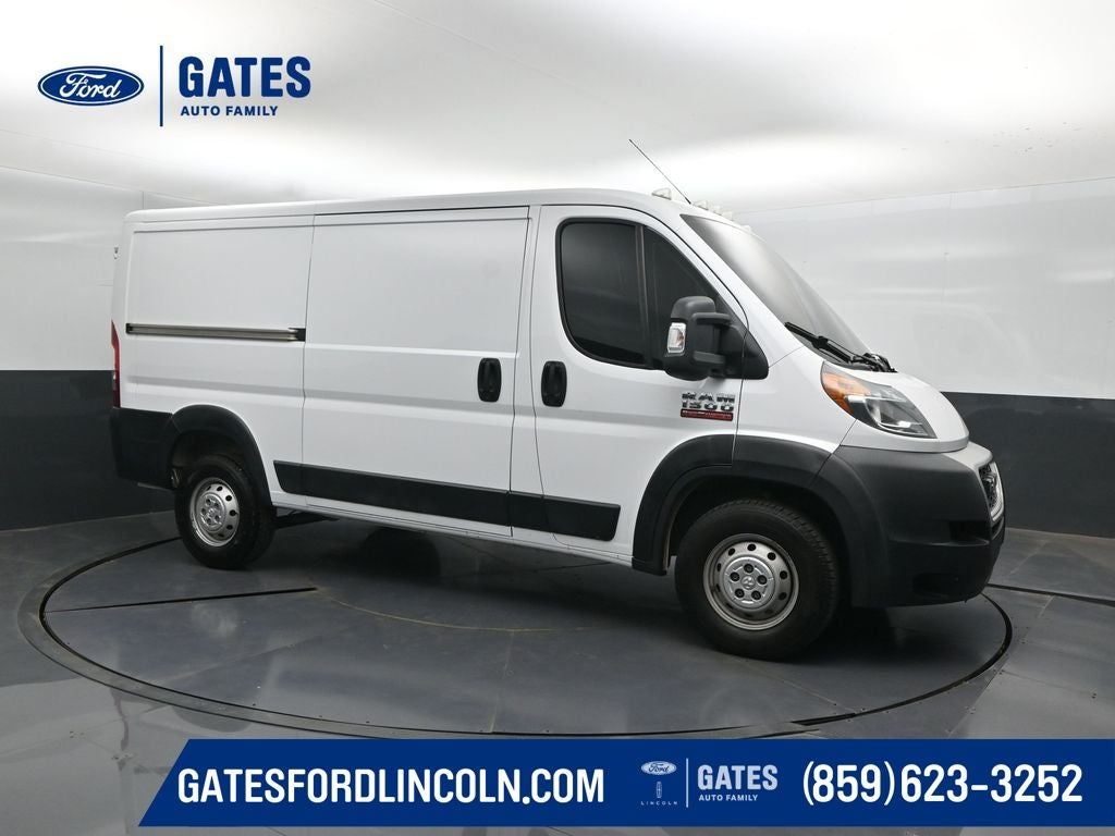 2019 RAM ProMaster 1500 Low Roof in Bright White Clearcoat — front three-quarter view