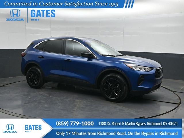 2023 Ford Escape Active in Blue Metallic — front three-quarter view