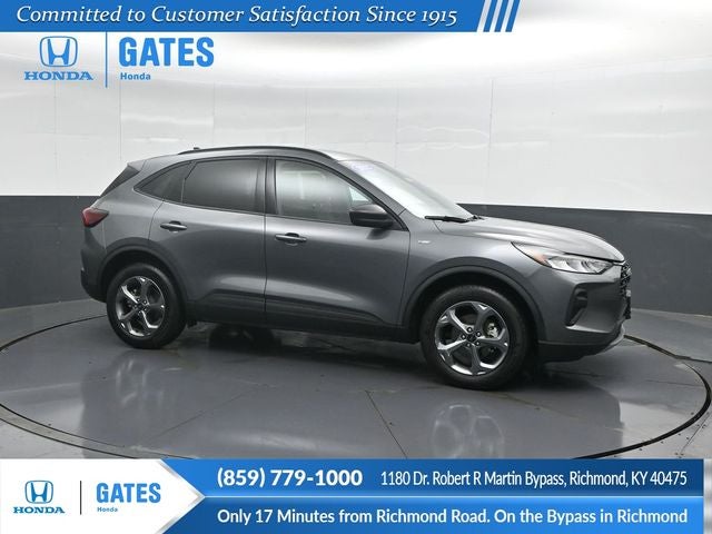 2025 Ford Escape ST-Line in Gray Metallic — front three-quarter view