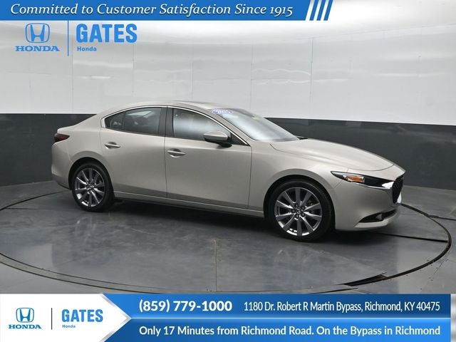 2025 Mazda Mazda3 2.5 S Preferred Package in Platinum Quartz Metallic — front three-quarter view