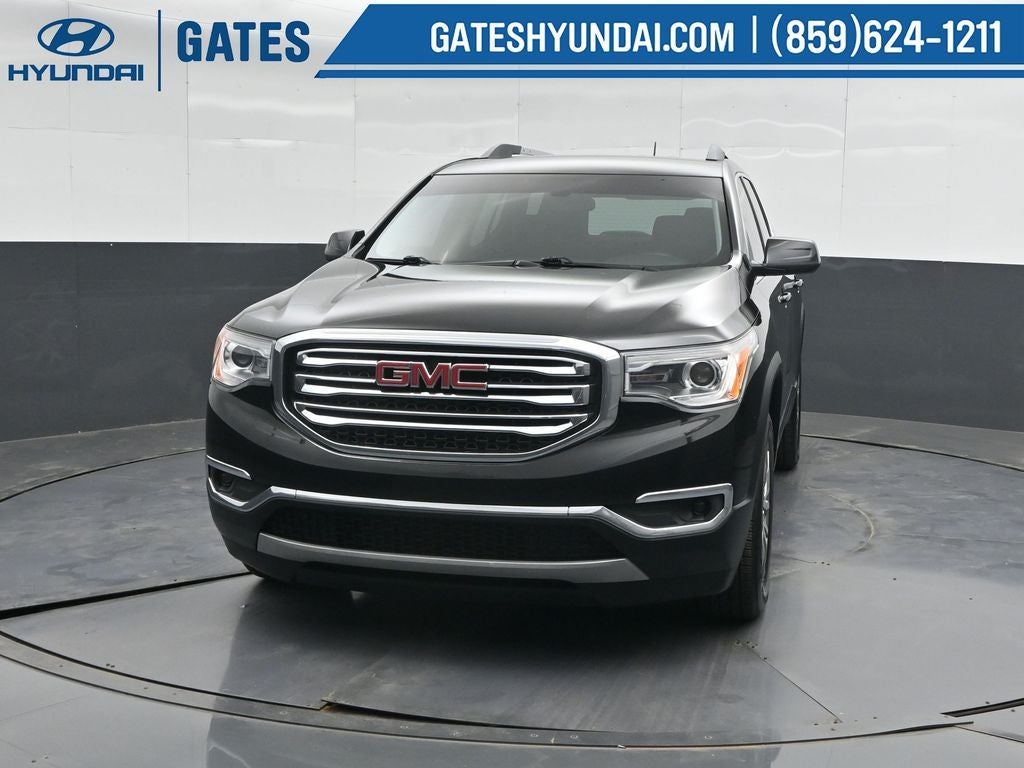2017 GMC Acadia — detail view