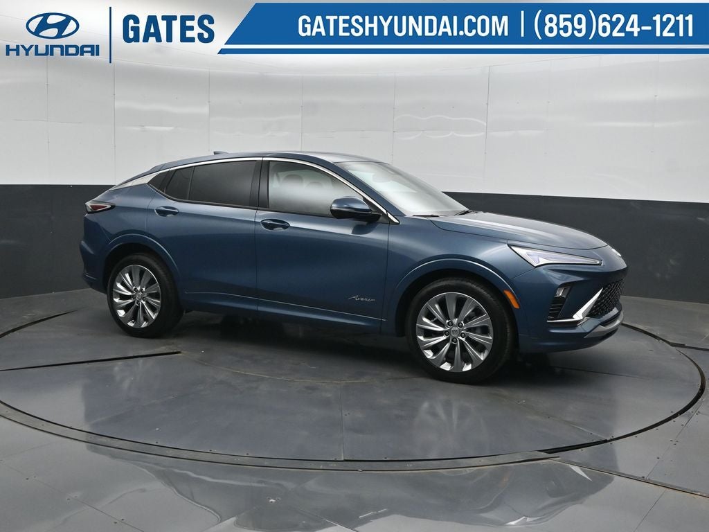 2025 Buick Envista Avenir in Ocean Blue Metallic — front three-quarter view