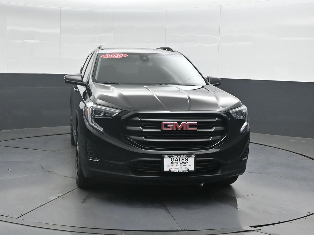 2020 GMC Terrain — detail view