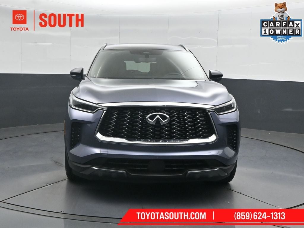2023 INFINITI QX60 — detail view