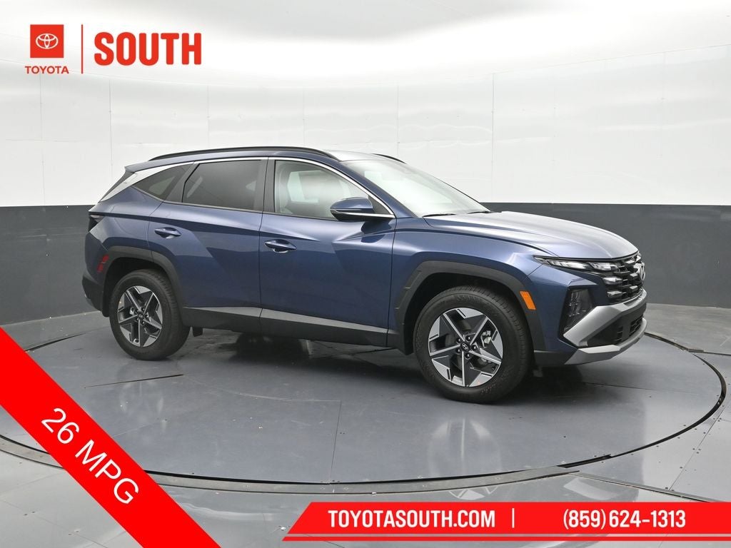2025 Hyundai Tucson SEL Convenience in Atlantis Blue — front three-quarter view