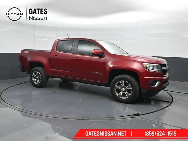 2019 Chevrolet Colorado Z71 in Cajun Red Tintcoat — front three-quarter view