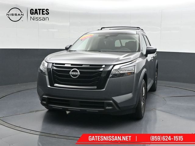 2023 Nissan Pathfinder — detail view