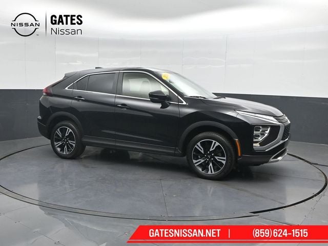 2024 Mitsubishi Eclipse Cross SE in Black — front three-quarter view