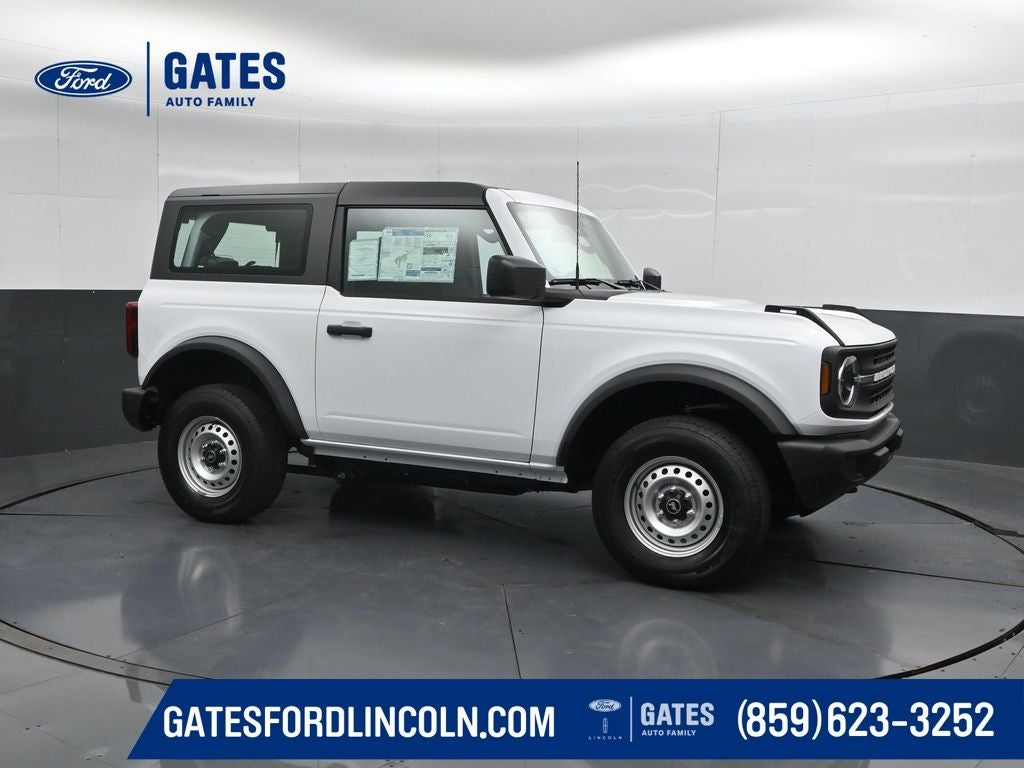 2026 Ford Bronco Base in Oxford White — front three-quarter view
