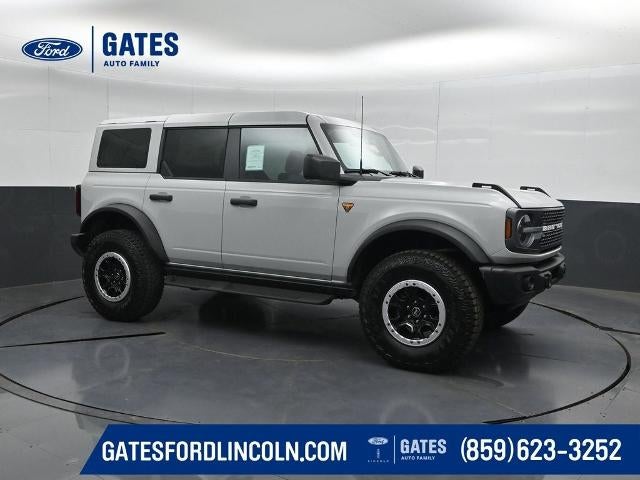 2026 Ford Bronco Badlands in Avalanche Gray — front three-quarter view