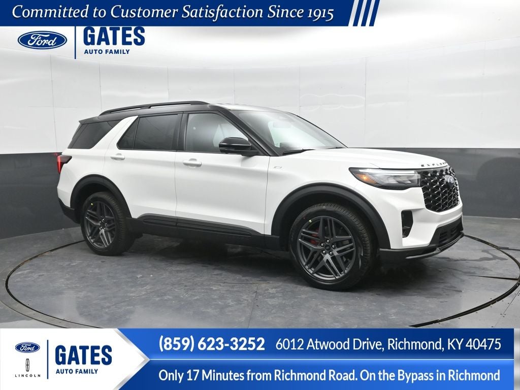 2026 Ford Explorer ST-Line in Star White Metallic Tri-Coat — front three-quarter view